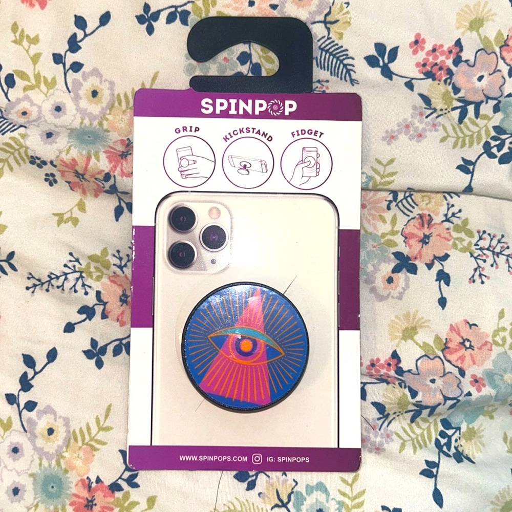 Spin Pop phone stand